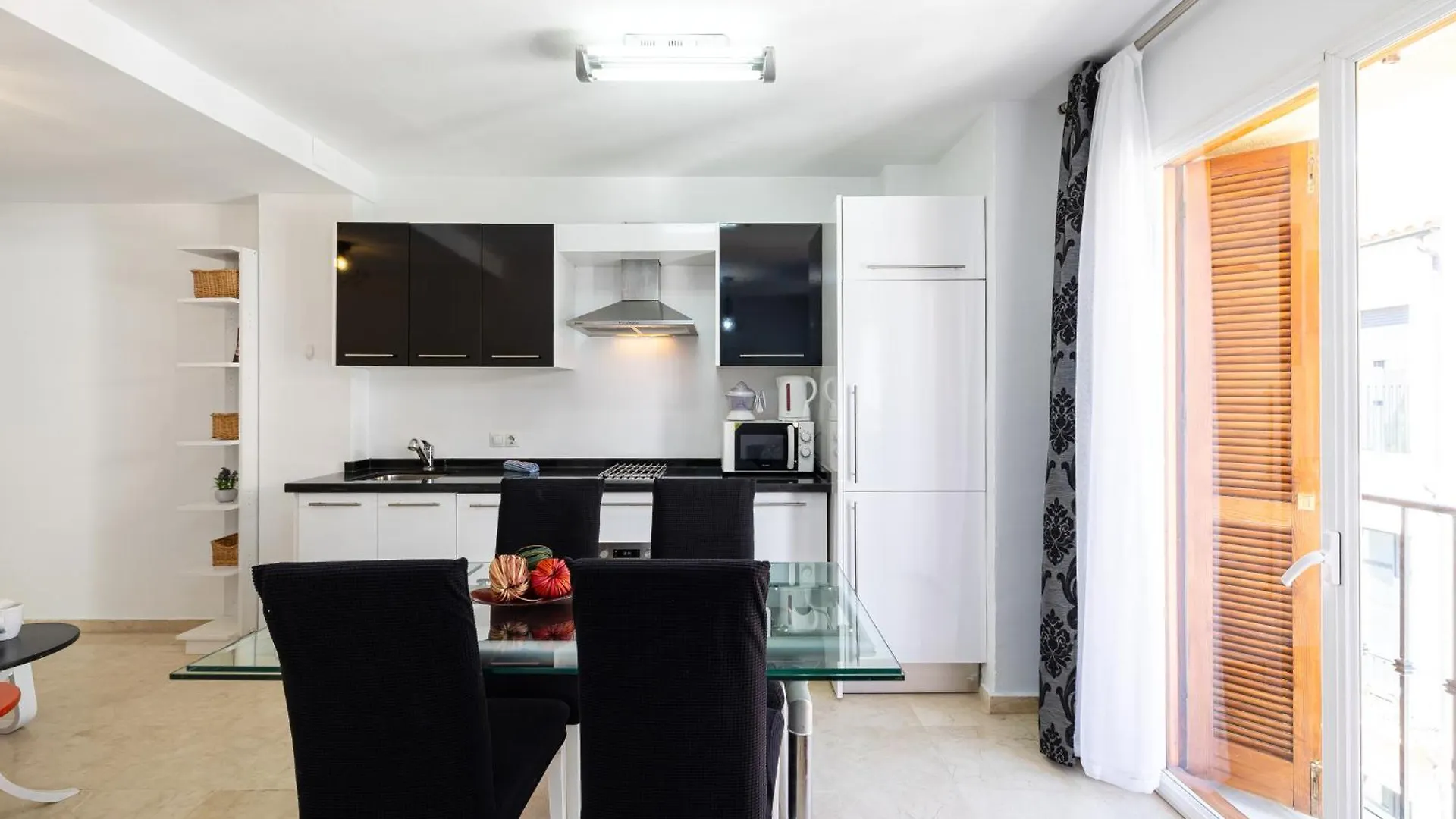 Holidays2Malaga Ancha Del Carmen Aacc, Lift, Wifi Appartement